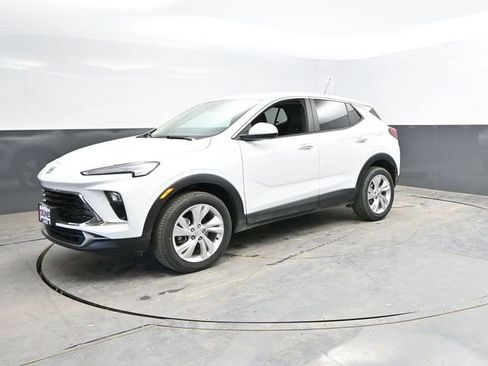 Used 2025 Buick Encore GX Preferred image 5