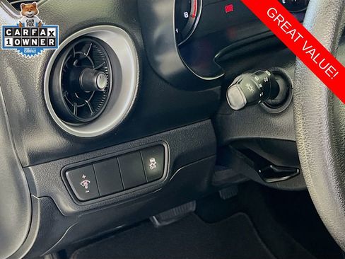 Certified 2024 Kia Forte LXS FWD image 11