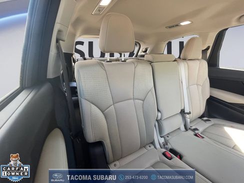 Used 2025 Subaru Ascent Premium AWD/4WD image 18