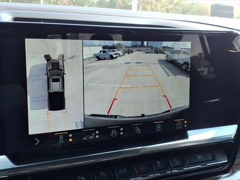 Used 2022 Chevrolet Silverado 1500 LT Trail Boss w/ Convenience Package II image 26