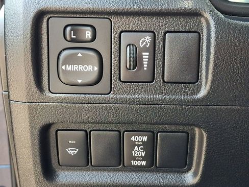 Used 2019 Toyota 4Runner SR5 Premium AWD/4WD image 25