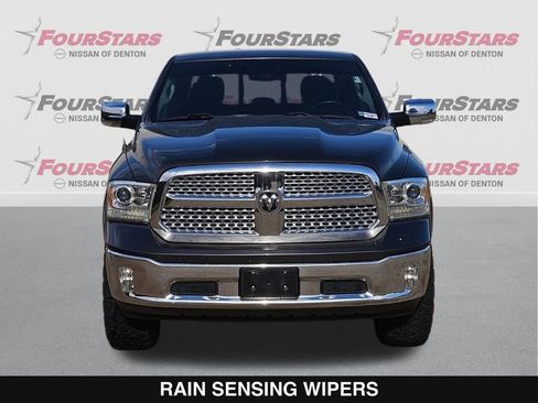 Used 2018 RAM 1500 Laramie w/ Convenience Group image 10