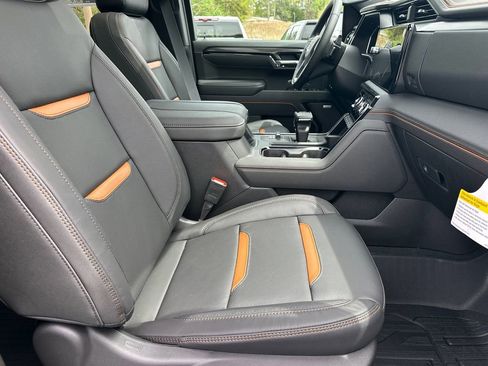 New 2026 GMC Sierra 1500 AT4 w/ AT4 Premium Package image 14