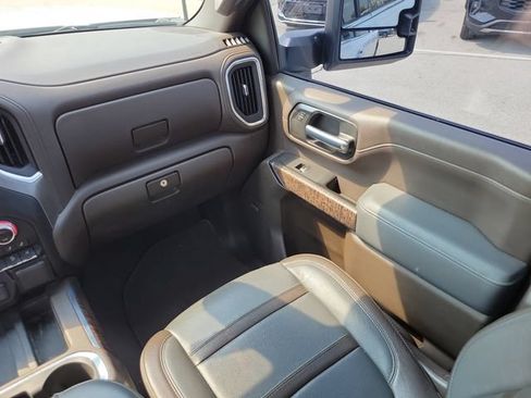 Used 2021 GMC Sierra 2500 Denali w/ Denali Ultimate Package AWD/4WD image 16
