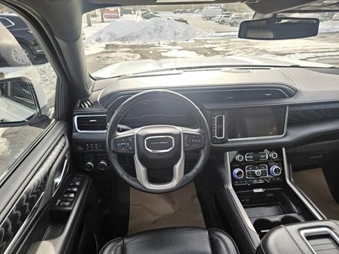Used 2022 GMC Yukon Denali image 18