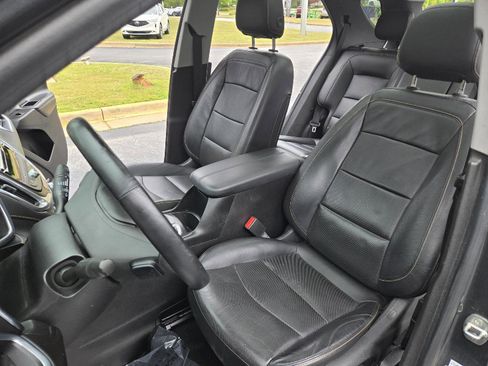 Used 2019 Chevrolet Equinox Premier AWD/4WD image 23