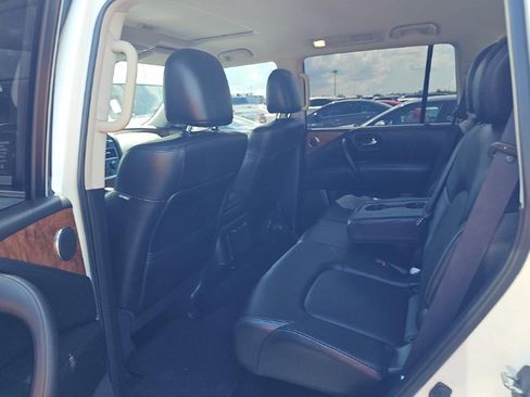 Used 2023 Nissan Armada SL RWD image 6
