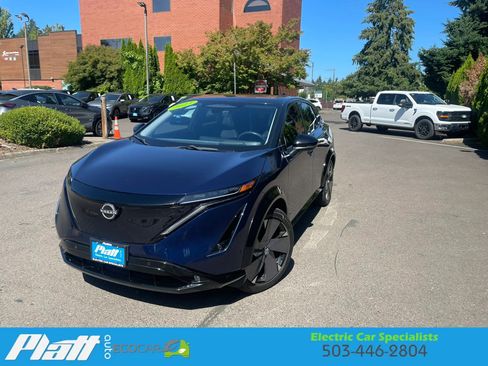 Used 2023 Nissan Ariya AWD/4WD image 3