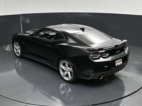 Used 2019 Chevrolet Camaro SS RWD image 54