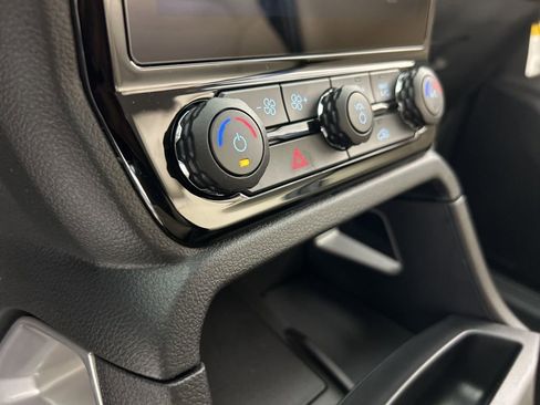 New 2025 Ford Ranger Lariat w/ FX4 Off-Road Package image 25