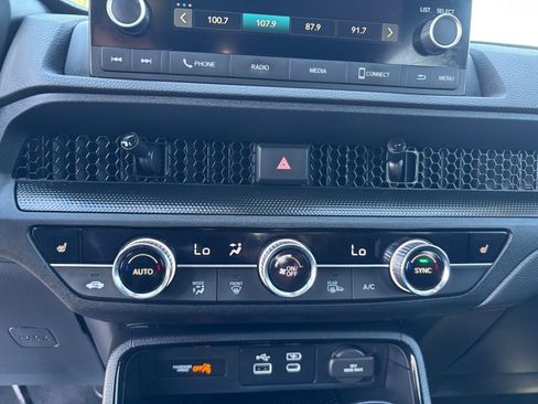 Used 2025 Honda CR-V Sport image 26