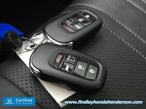 Certified 2024 Honda HR-V EX-L image 31