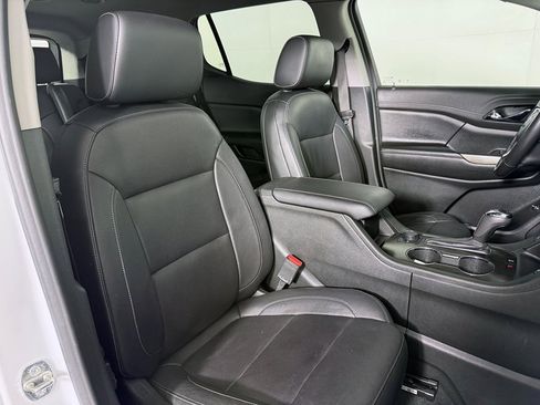 Used 2019 GMC Acadia SLT image 28