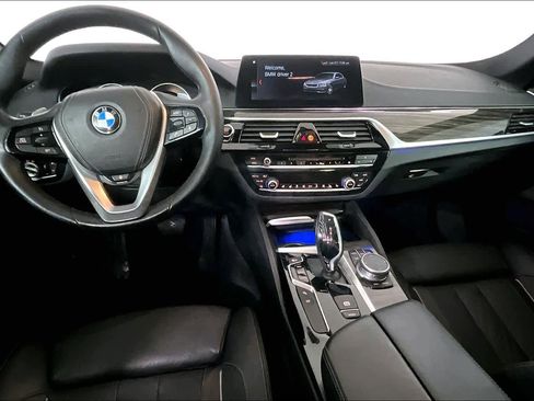 Used 2017 BMW 540i xDrive AWD/4WD image 16