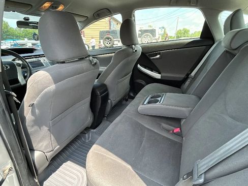 Used 2013 Toyota Prius Two FWD image 16