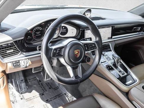 Used 2018 Porsche Panamera 4S AWD/4WD image 10
