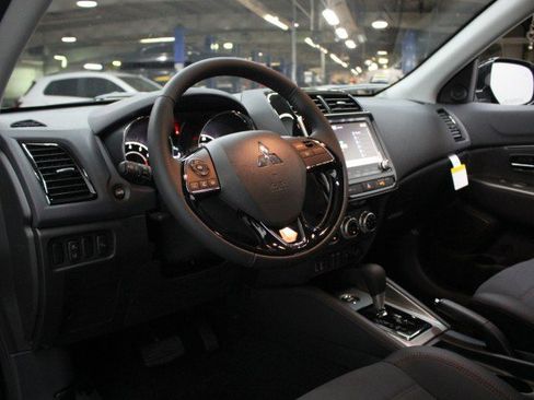 New 2026 Mitsubishi Outlander Sport SE image 5