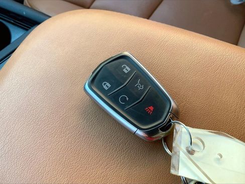 Certified 2024 Cadillac XT5 Premium Luxury image 14