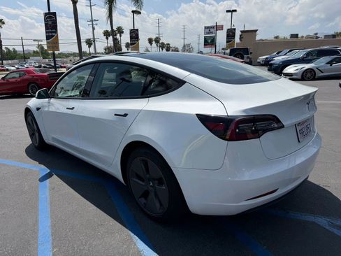 Used 2022 Tesla Model 3 RWD image 6