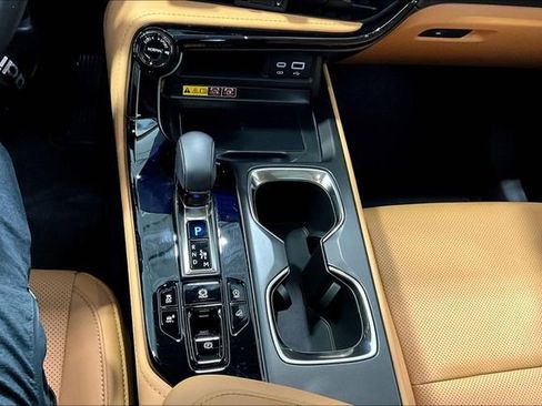 Used 2025 Lexus NX 350 AWD w/ Accessory Package (2T) image 15