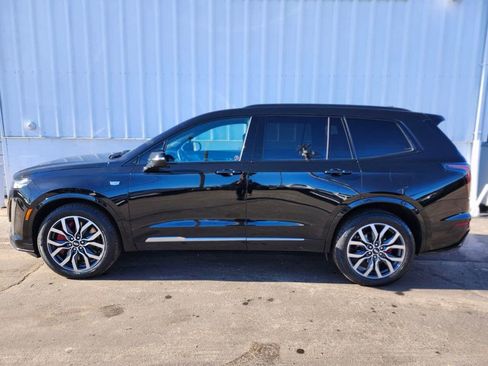 Certified 2024 Cadillac XT6 Sport w/ LPO, Floor Liner Package AWD/4WD image 2