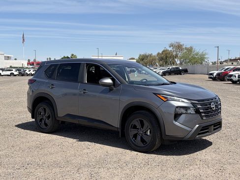 New 2026 Nissan Rogue SV FWD image 8