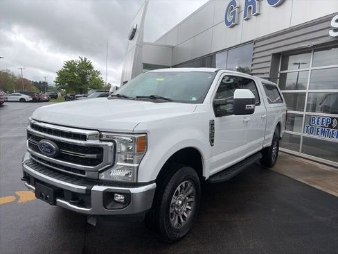 Used 2020 Ford F350 Lariat w/ Lariat Value Package AWD/4WD image 2
