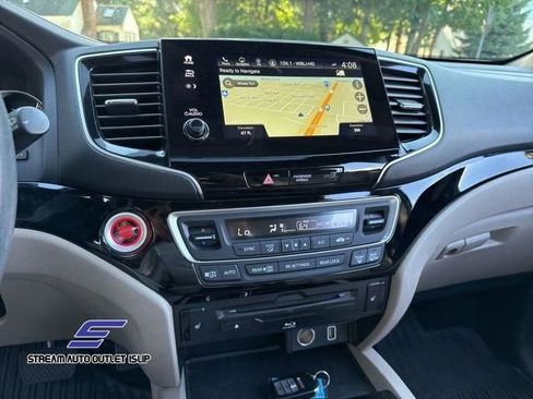 Used 2022 Honda Pilot Touring image 41