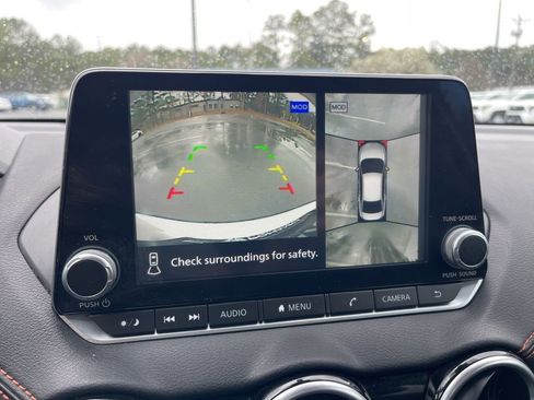 Used 2022 Nissan Sentra SR w/ SR Premium Package image 15