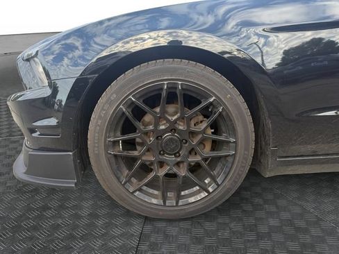 Used 2014 Ford Mustang Premium RWD image 13