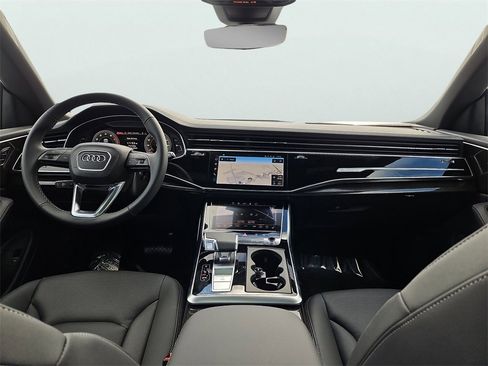 New 2026 Audi Q8 Premium Plus image 4