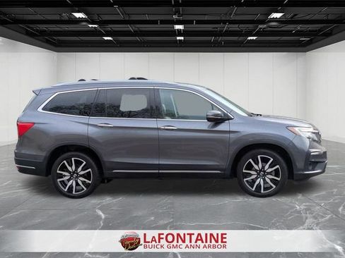 Used 2021 Honda Pilot Touring image 6