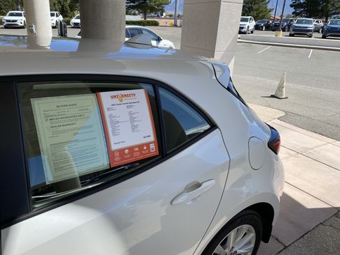 Used 2025 Toyota Corolla SE FWD image 56