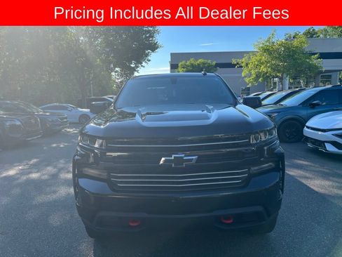 Used 2021 Chevrolet Silverado 1500 Custom Trail Boss AWD/4WD image 2
