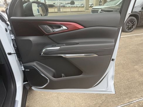 New 2026 Chevrolet Traverse Z71 w/ Enhanced Driving Package image 43