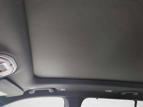 Used 2025 Jeep Grand Cherokee L Summit w/ Obsidian Package image 13