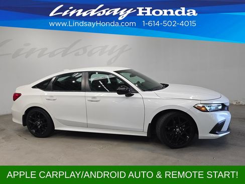 Used 2023 Honda Civic Sport image 3