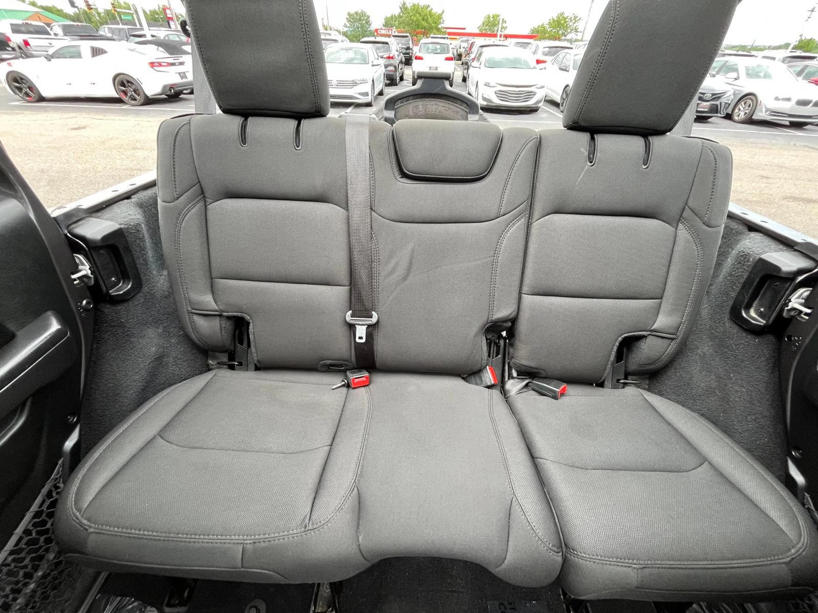 Used 2020 Jeep Wrangler Unlimited Sport S AWD/4WD image 39