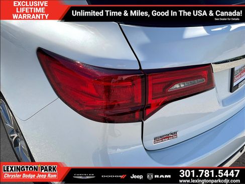 Used 2017 Acura MDX w/ Technology Package AWD/4WD image 22