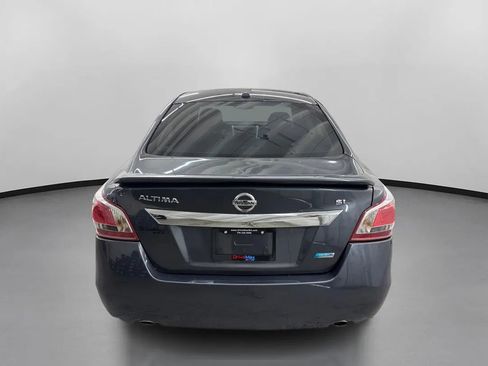 Used 2013 Nissan Altima 2.5 SL w/ Technology Pkg FWD image 7