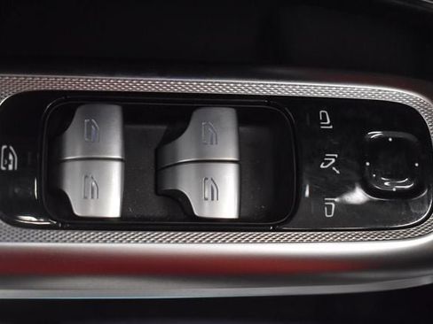 Used 2025 Mercedes-Benz E 53 AMG e 4MATIC Sedan image 21