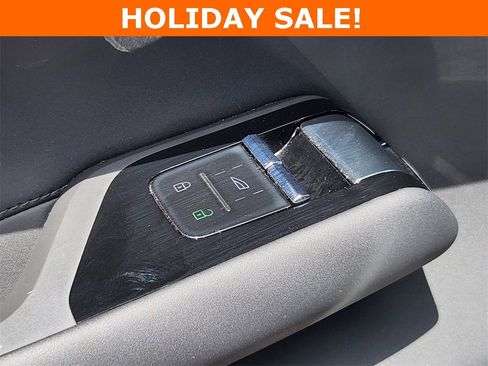 New 2025 Volvo EX90 Ultra image 7