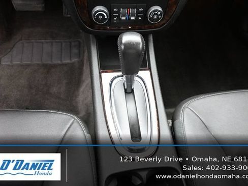 Used 2014 Chevrolet Impala LTZ FWD image 32