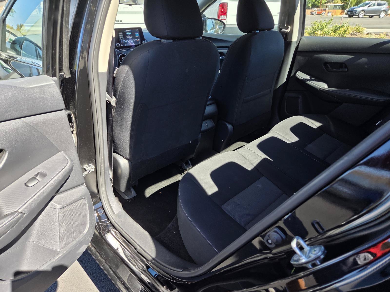 Used 2024 Nissan Sentra SV FWD image 15