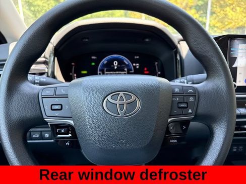 Used 2026 Toyota Camry LE FWD image 16