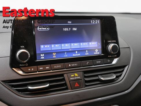 Used 2023 Nissan Altima 2.5 S FWD image 18