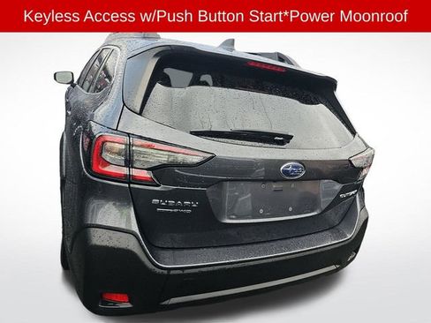 Used 2023 Subaru Outback Premium image 5