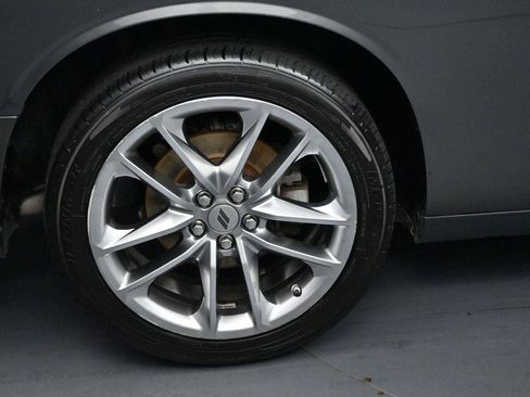 Used 2022 Dodge Challenger GT AWD/4WD image 30