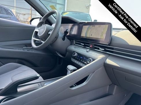 Used 2024 Hyundai Elantra SEL FWD image 19