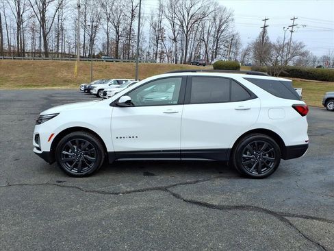Used 2022 Chevrolet Equinox RS image 6